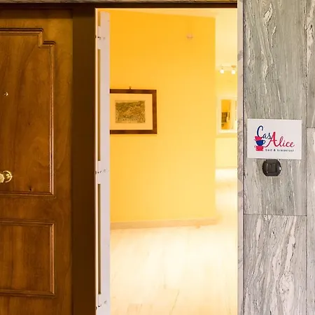 Casalice Bed & Breakfast 4*