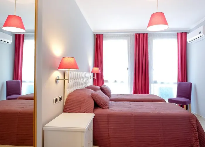 Casalice Bed and Breakfast 4*